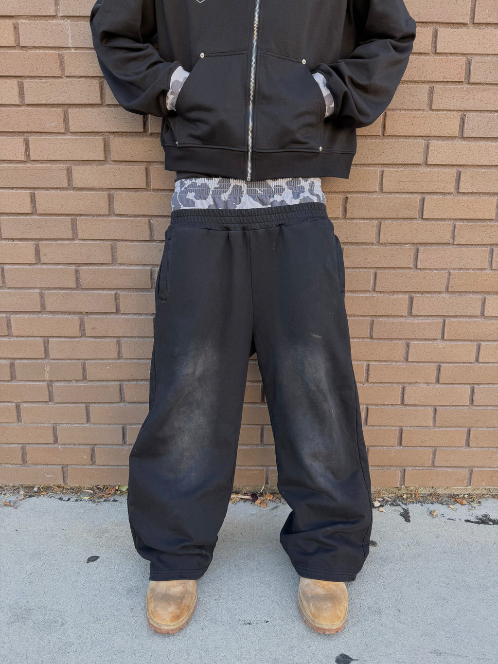 "AERUX" SWEATS
